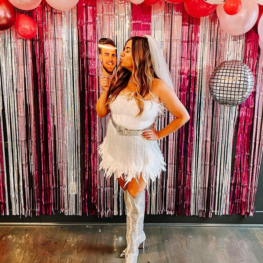 Feather fringe skirt